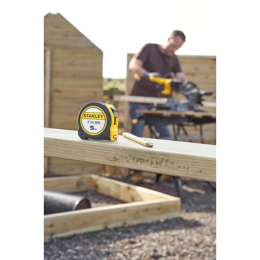 STANLEY Tylon 5M (19mm wide) Tape Measure