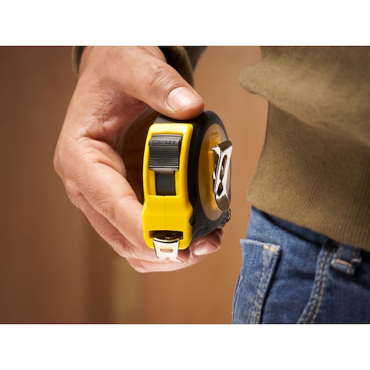 STANLEY® Tylon™ 5M (19mm wide) Tape Measure