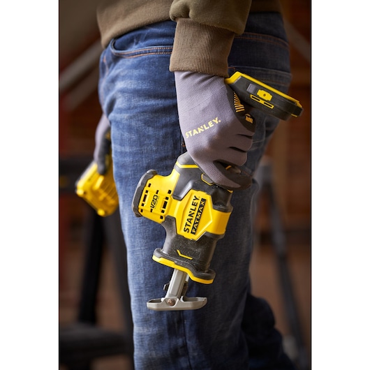 18V STANLEY® FATMAX® V20 Brushless One-Handed Reciprocating Saw