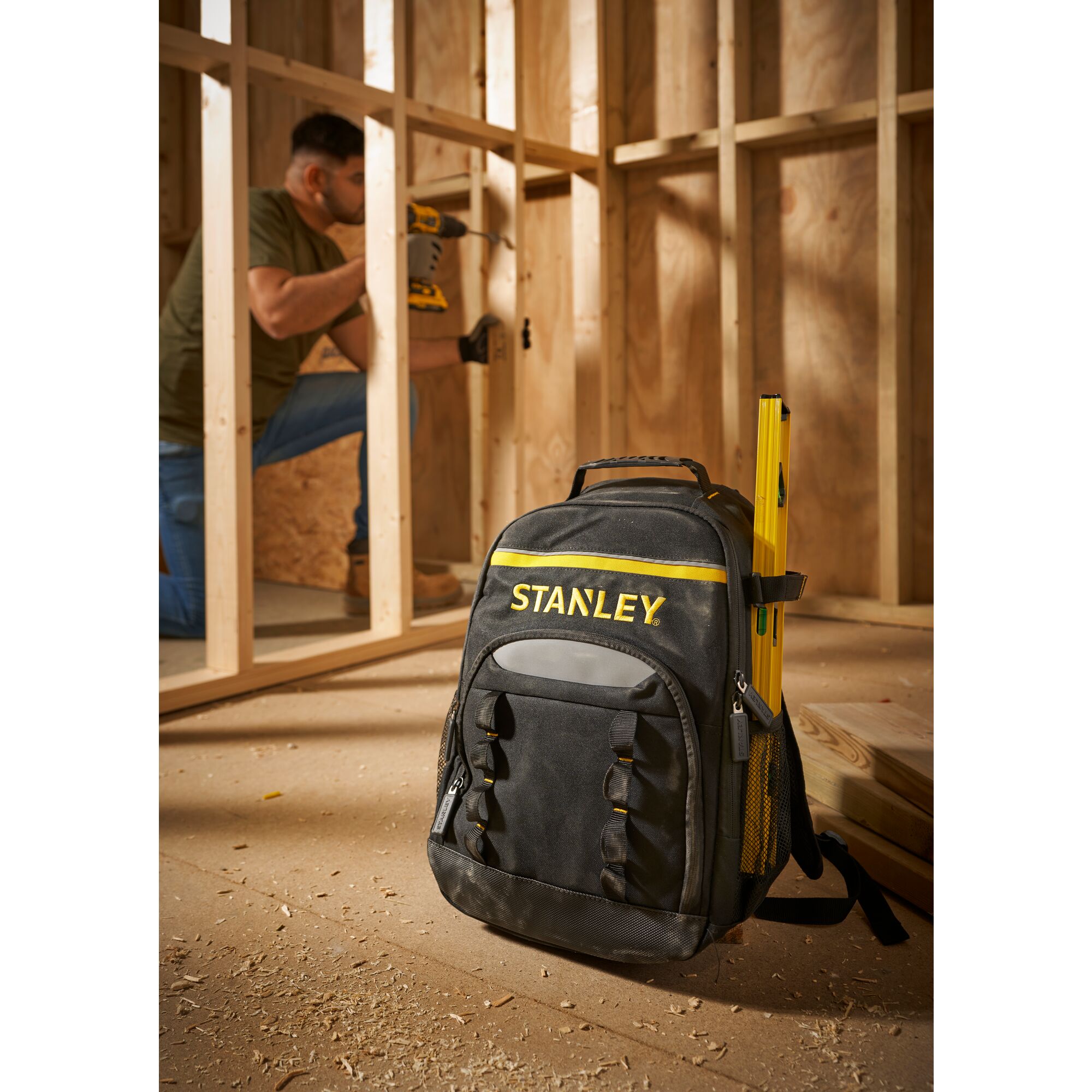 SAC A DOS PORTE OUTILS STANLEY